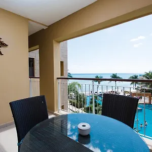 Oceanfront El Faro Surf 302 Apartamento