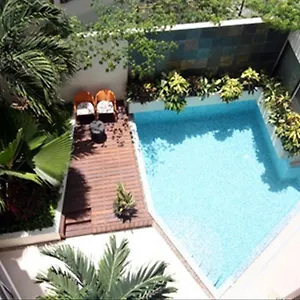 Charming 2br In Quiet Surroundings By Happy Address Apartamento